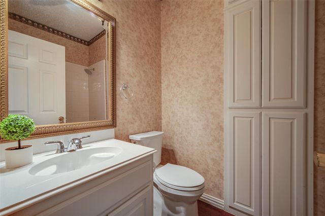 1660 Kimble Drive, Carrollton, TX 75010