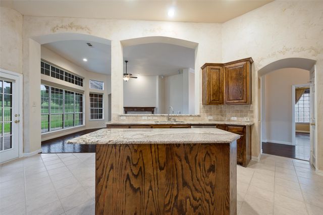 1660 Kimble Drive, Carrollton, TX 75010