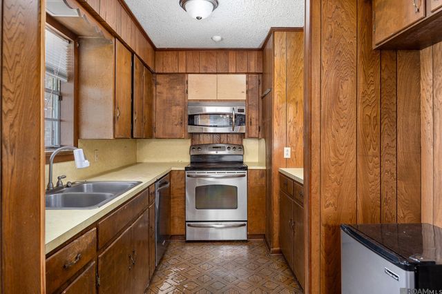 6010 Hwy 22, Sorrento, LA 70778