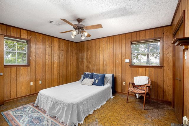 6010 Hwy 22, Sorrento, LA 70778