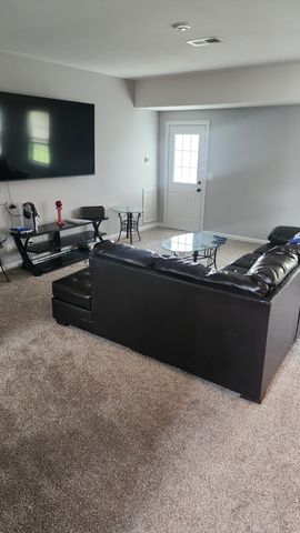 1595 Variance Dr, Clarksville, TN 37042