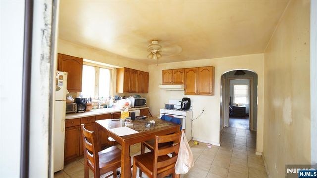 290 Central Avenue, Haledon, NJ 07508