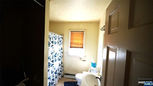 290 Central Avenue, Haledon, NJ 07508