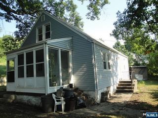 290 Central Avenue, Haledon, NJ 07508