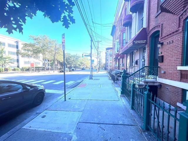 137 PALISADE AVE, Jc, Heights, NJ 07306