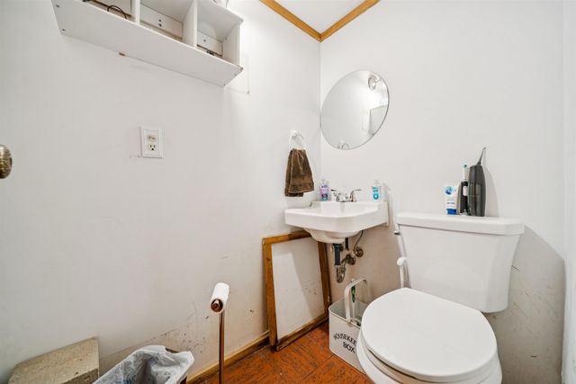 341 N Colonial Pl, Wichita, KS 67206