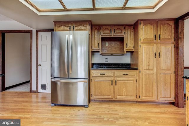 1765 CAMBRIDGE DR, State College, PA 16803