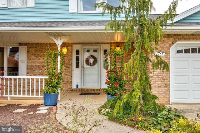 1765 CAMBRIDGE DR, State College, PA 16803