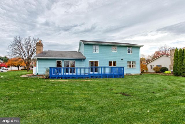 1765 CAMBRIDGE DR, State College, PA 16803