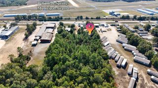 2186 W Us Highway 90, Defuniak Springs, FL 32433