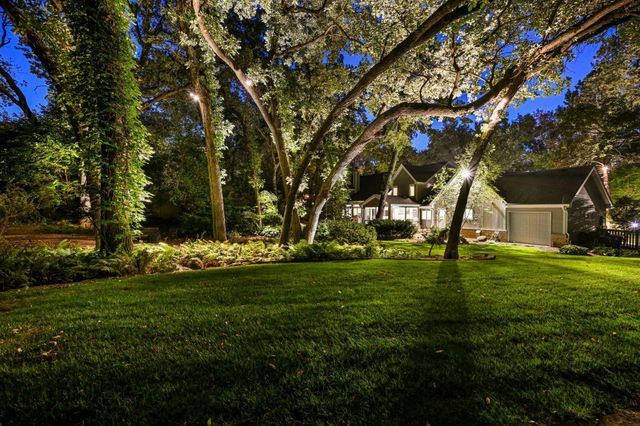 4541 Meadow Road, Edina, MN 55424