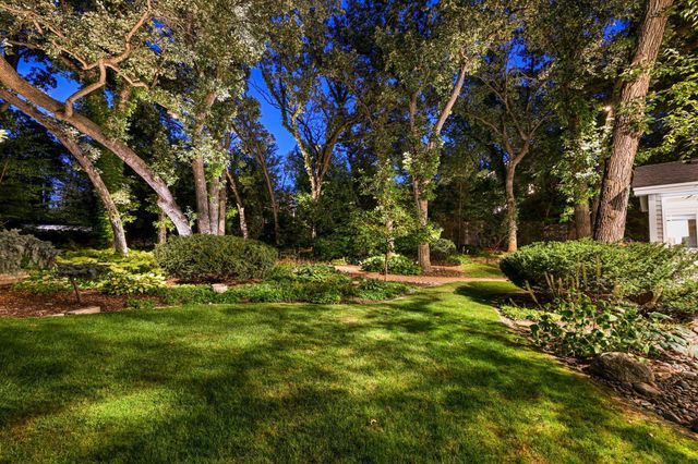 4541 Meadow Road, Edina, MN 55424