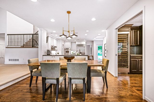 4541 Meadow Road, Edina, MN 55424