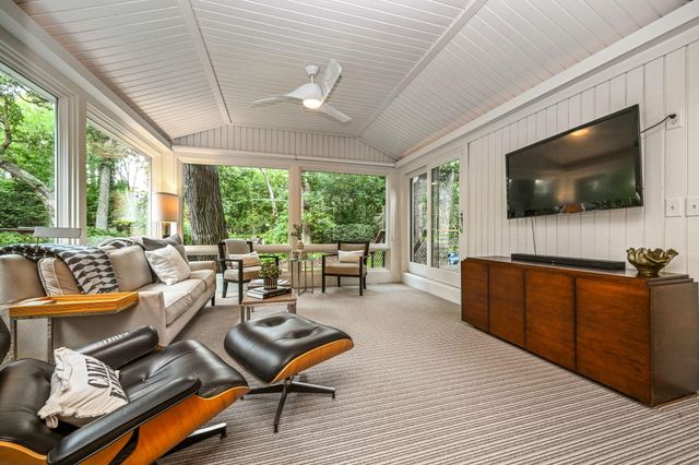 4541 Meadow Road, Edina, MN 55424