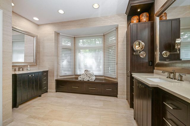 4541 Meadow Road, Edina, MN 55424
