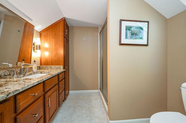 4541 Meadow Road, Edina, MN 55424