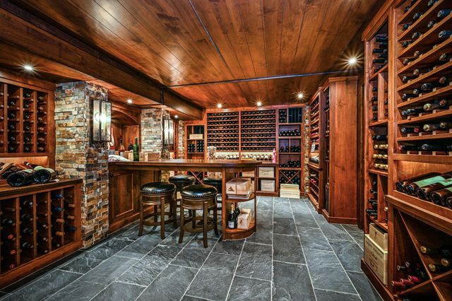 4541 Meadow Road, Edina, MN 55424