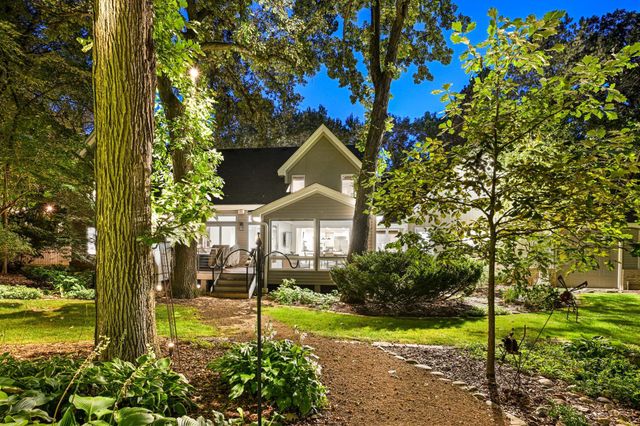 4541 Meadow Road, Edina, MN 55424