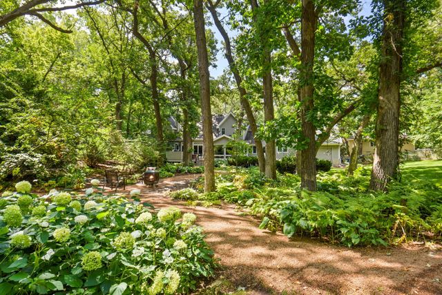 4541 Meadow Road, Edina, MN 55424