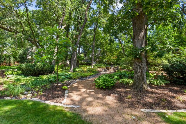 4541 Meadow Road, Edina, MN 55424