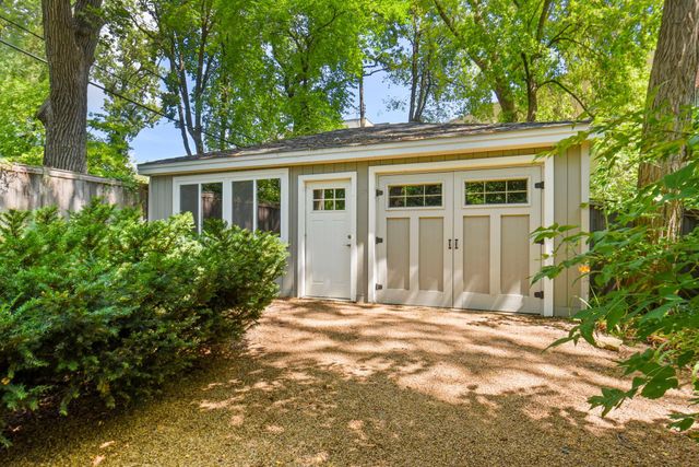 4541 Meadow Road, Edina, MN 55424