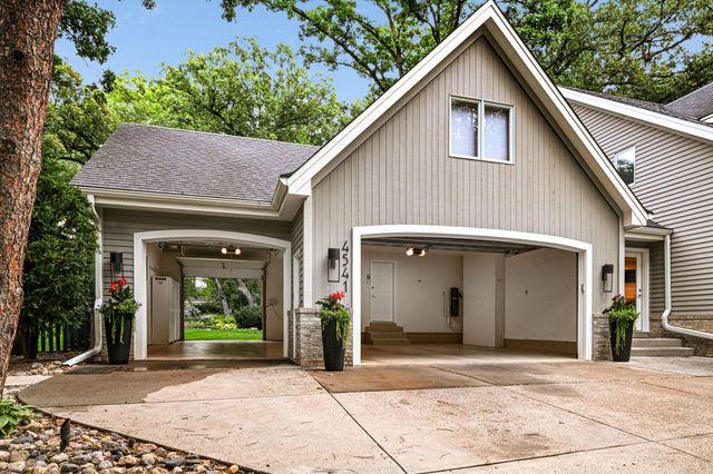 4541 Meadow Road, Edina, MN 55424