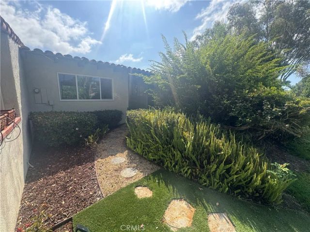 558 Vista Flora, Newport Beach, CA 92660