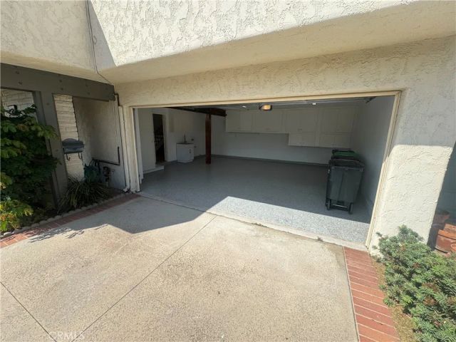 558 Vista Flora, Newport Beach, CA 92660