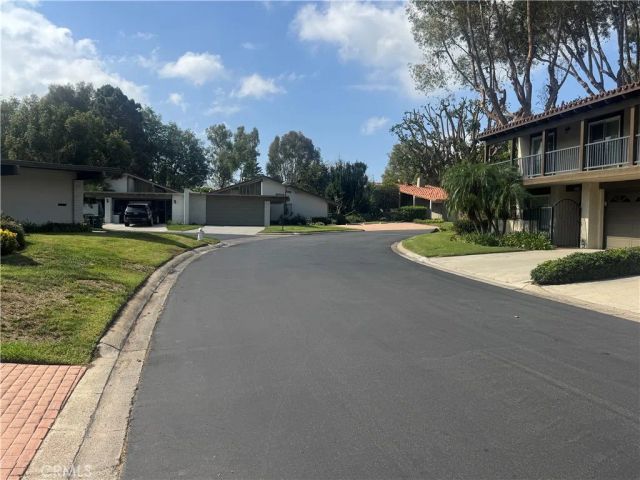 558 Vista Flora, Newport Beach, CA 92660
