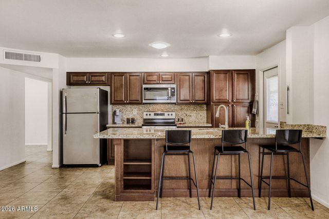 233 E Cairo Drive, Tempe, AZ 85282