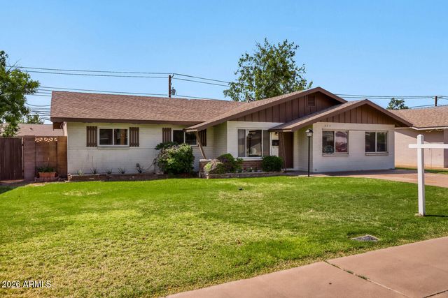 233 E Cairo Drive, Tempe, AZ 85282
