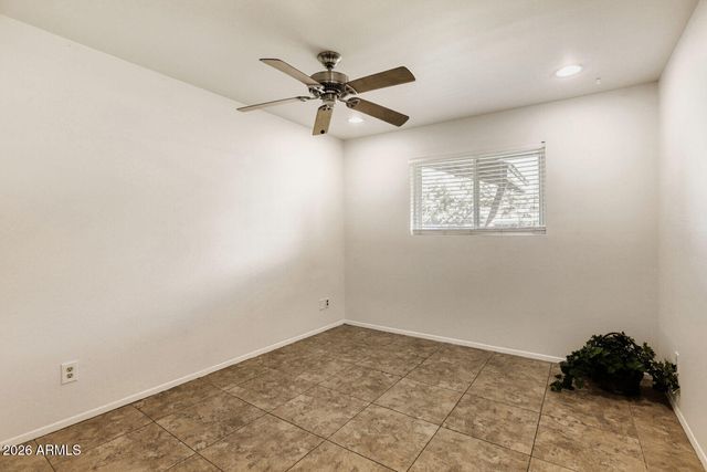 233 E Cairo Drive, Tempe, AZ 85282