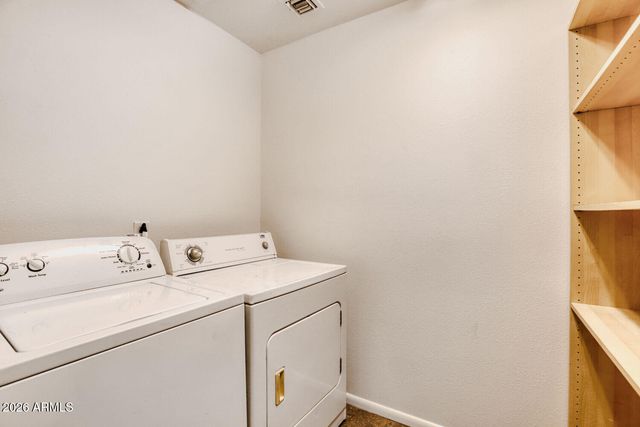 233 E Cairo Drive, Tempe, AZ 85282