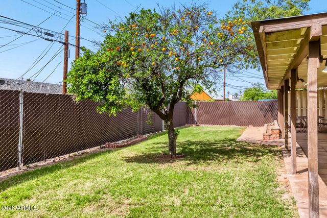 233 E Cairo Drive, Tempe, AZ 85282