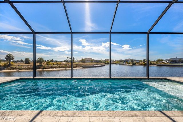 4214 NW 39th LN, Cape Coral, FL 33993