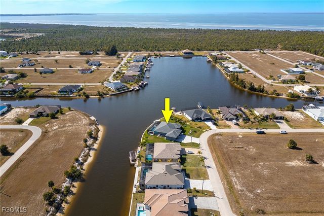 4214 NW 39th LN, Cape Coral, FL 33993