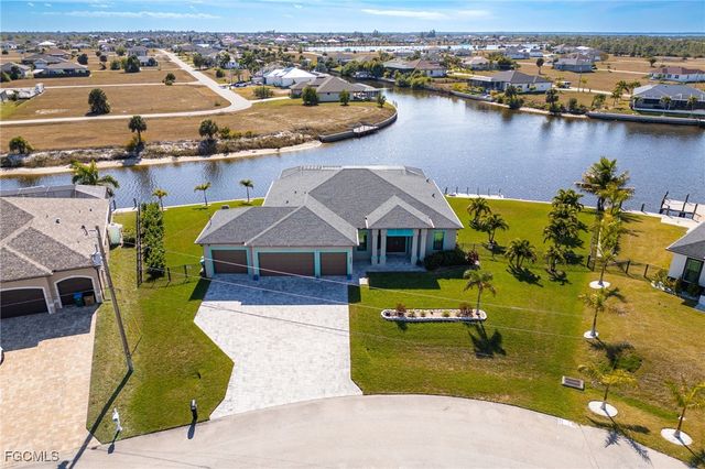 4214 NW 39th LN, Cape Coral, FL 33993