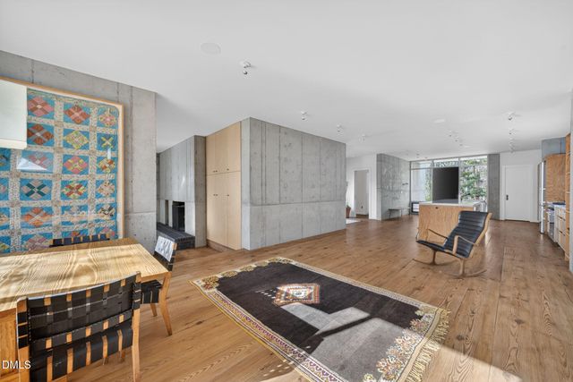 740 Cedar Brook Way, Chapel Hill, NC 27516