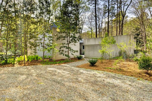 740 Cedar Brook Way, Chapel Hill, NC 27516