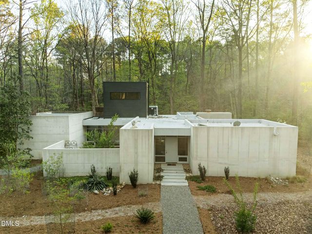 740 Cedar Brook Way, Chapel Hill, NC 27516