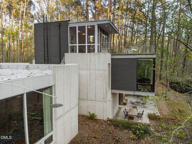 740 Cedar Brook Way, Chapel Hill, NC 27516