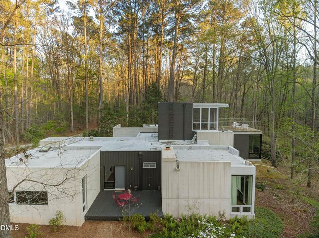 740 Cedar Brook Way, Chapel Hill, NC 27516