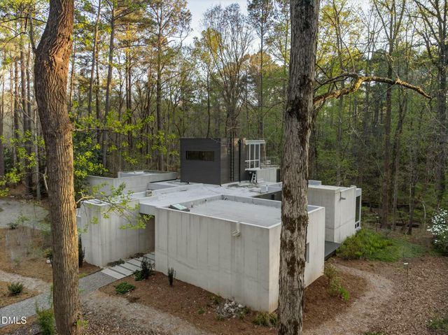 740 Cedar Brook Way, Chapel Hill, NC 27516