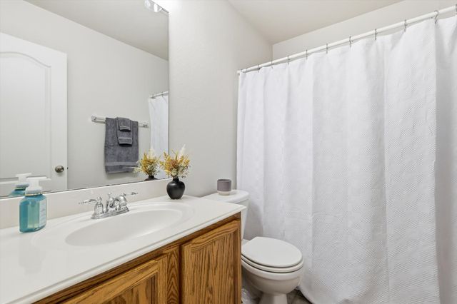 8321 Marsh Street, Lantana, TX 76226