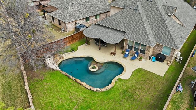 8321 Marsh Street, Lantana, TX 76226