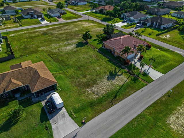 2458 NW 22ND Street, Cape Coral, FL 33993