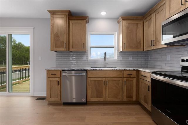 655 S Ranson Place, Independence, MO 64056