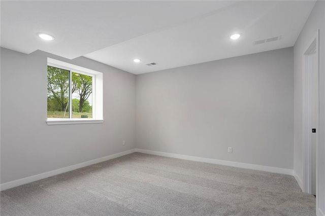 655 S Ranson Place, Independence, MO 64056