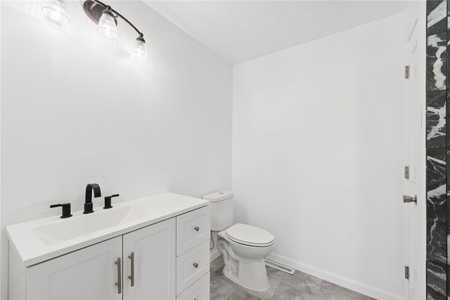 4362 State Route 136, Hempfield Twp, PA 15601