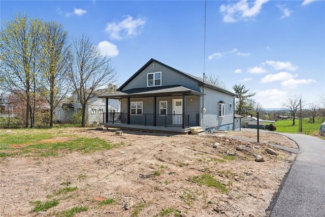 4362 State Route 136, Hempfield Twp, PA 15601